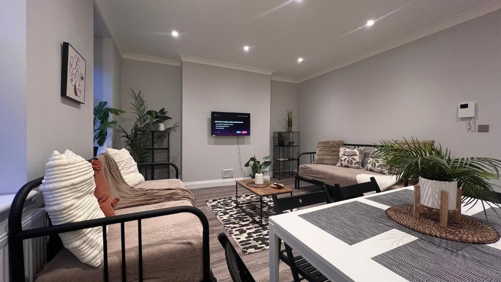 Beautiful Apartment In Camden Town Лондон Экстерьер фото