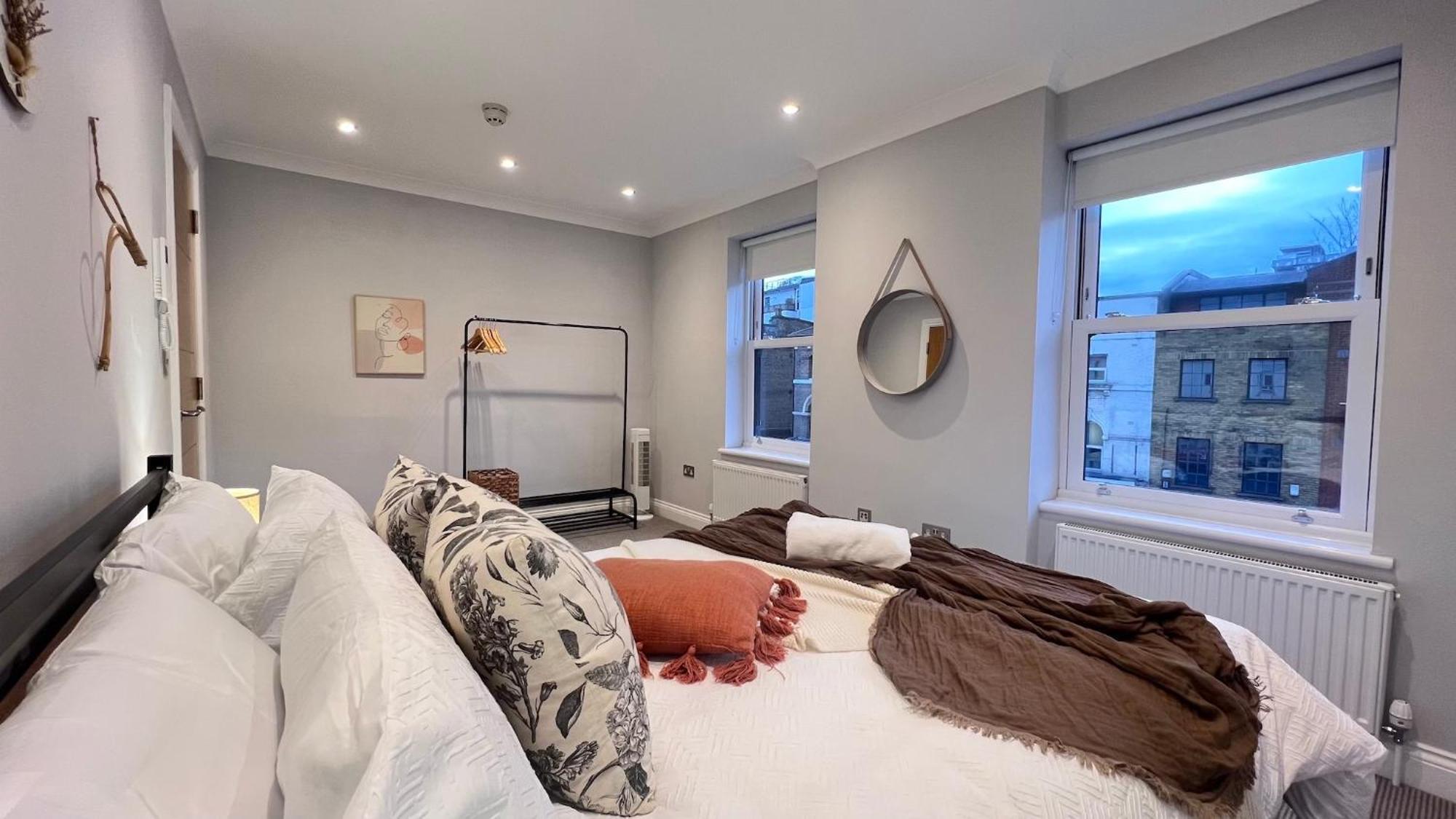 Beautiful Apartment In Camden Town Лондон Экстерьер фото